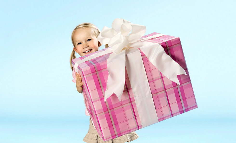 Подарок ребёнку - как выбрать и не прогадать