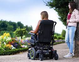 5 советов по выбору идеальной инвалидной коляски